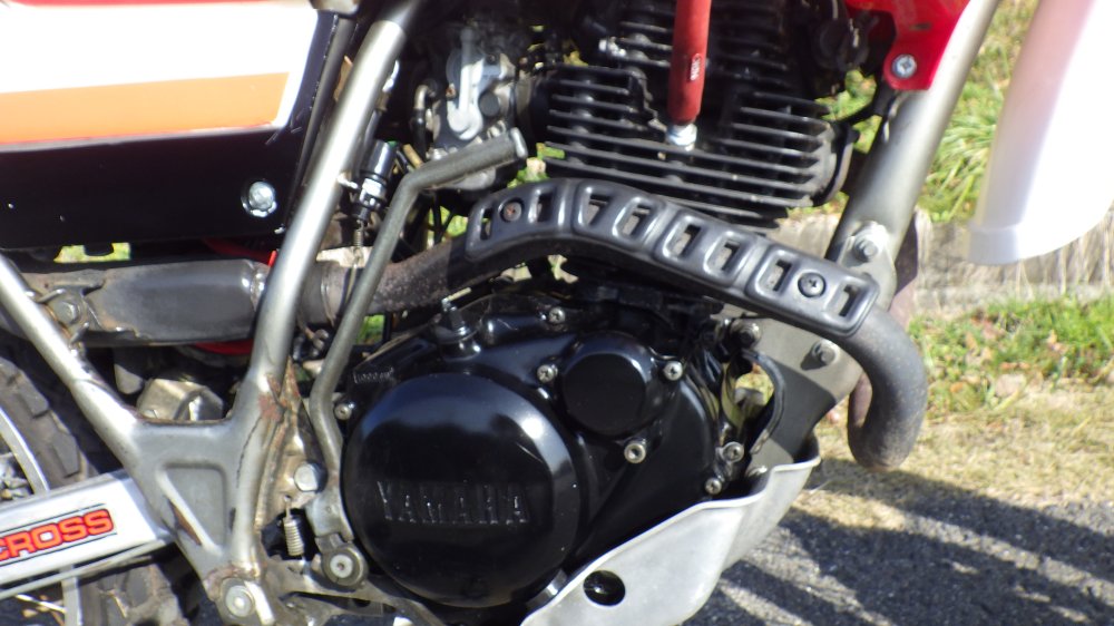 セロー225初期型 – バイクショップ ワンダーランド (BikeShop